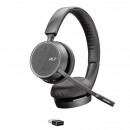 Bluetooth-гарнитура Plantronics Voyager 4220 UC USB-A
